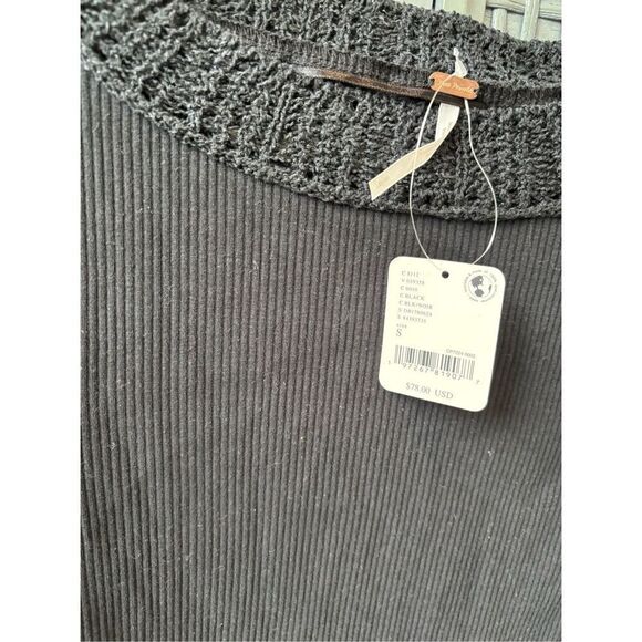 NWT FREE PEOPLE CUFFING SEASON TOP IN BLACK, $80 Small C5 - Picture 6 of 9